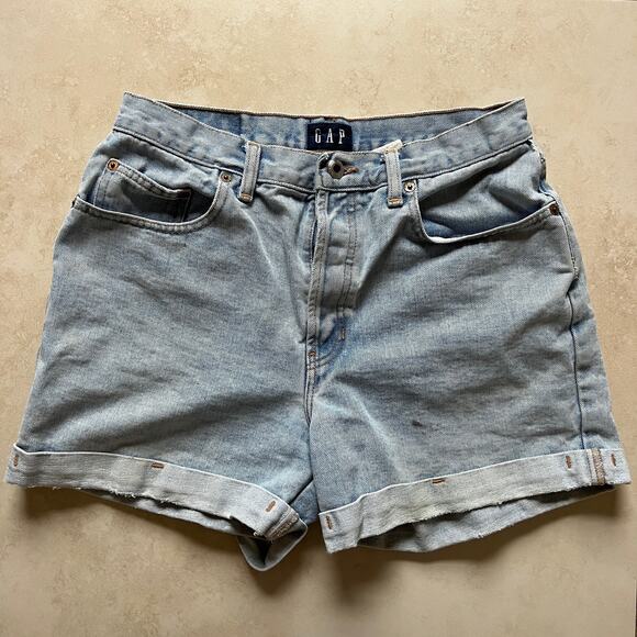 Vintage GAP Women's High Waisted Cuff Denim Jean Short Light Wash Size 10 - Picture 1 of 11